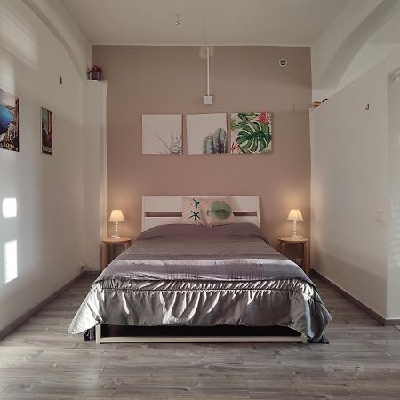 Casa Vacanze Controvento تاورمينا المظهر الخارجي الصورة
