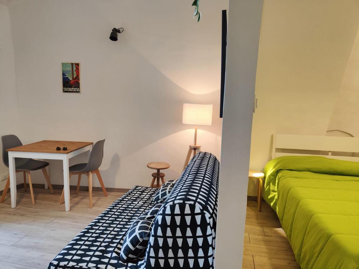 Casa Vacanze Controvento تاورمينا المظهر الخارجي الصورة